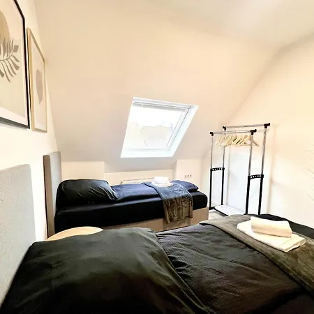 Primetime Mit Kueche Und Wlan Apartman Essen