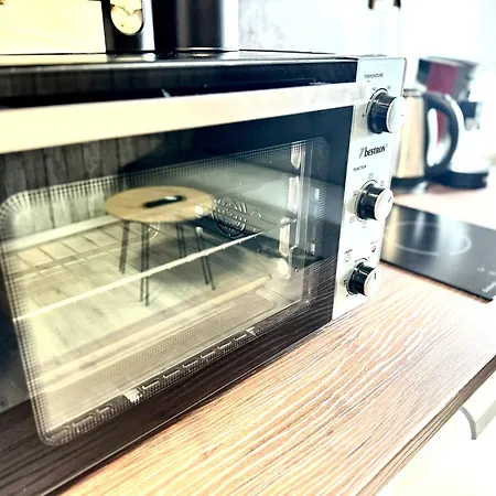 Primetime Mit Kueche Und Wlan *