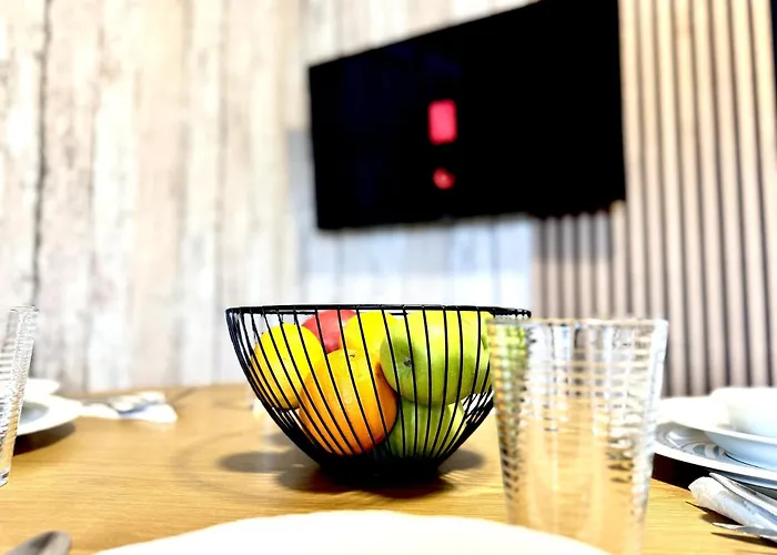 Primetime Mit Kueche Und Wlan Essen