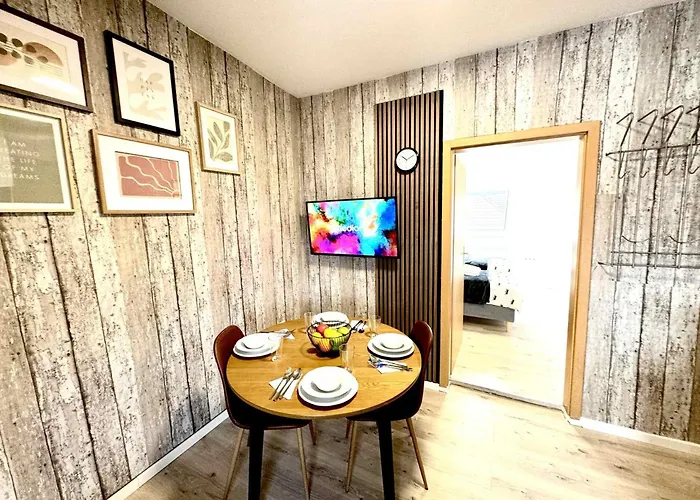 Primetime Mit Kueche Und Wlan * Essen