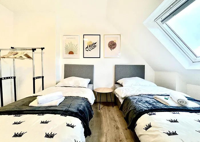 Primetime Mit Kueche Und Wlan Apartman Essen